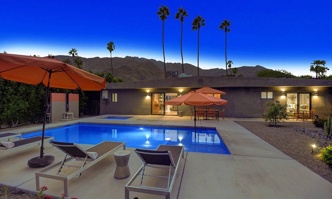 Little Tuscany Casa | Luxury 4BD Oasis: Pool, Spa, Fire Pit, Near It All