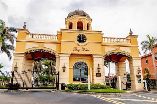 Clearwater Apartamento | Luxury 5 star Italian Resort Condo 2 bd 2 bath