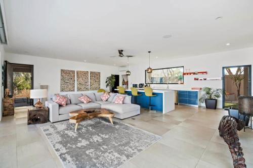 Potrero Casa | Luxury 5BR Oceanview Villa with Infinity Pool, King Beds, and Sunset Views Over Playa Prieta