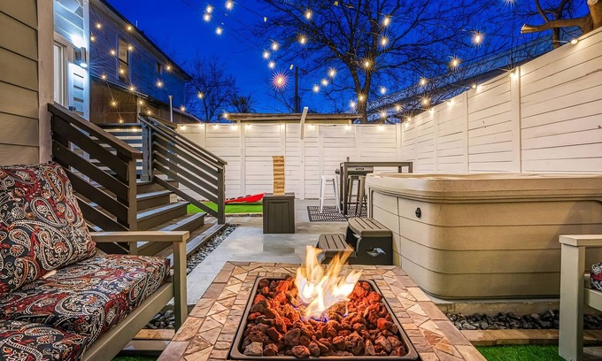 Five Points Casa | Luxury 6BR/5BA+ Hot Tub near DT