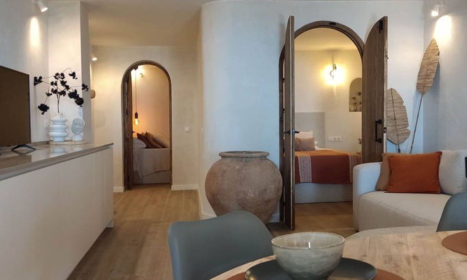 Playas del Palo Apartamento | Luxury 80m2 private apartment right on the beach in Malaga