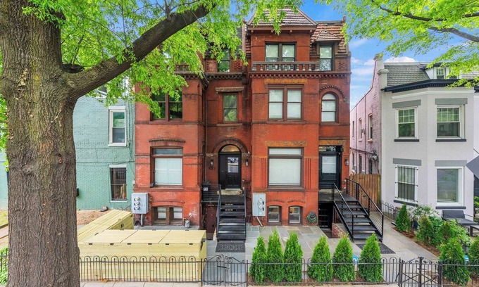 Shaw Apartamento | Luxury 8BR/7BA Mansion | Historic in DC's Heart
