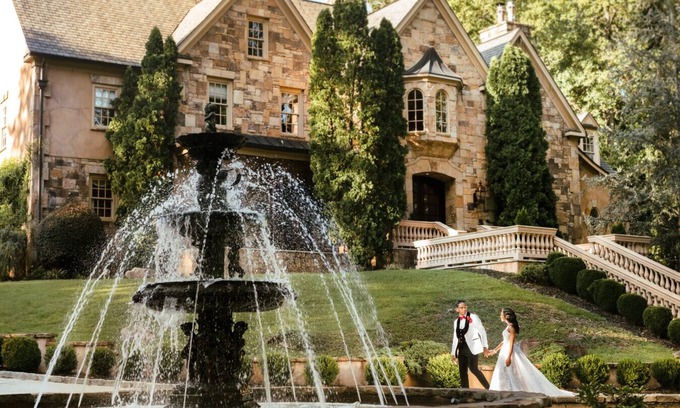 Atlanta Casa | Luxury 9BR Atlanta Mansion | Pool, Theater, Event Space