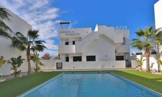 Molino del Chirrete Apartamento | Luxury apartment with 2nd bathroom, pool, sea on the Costa Calida