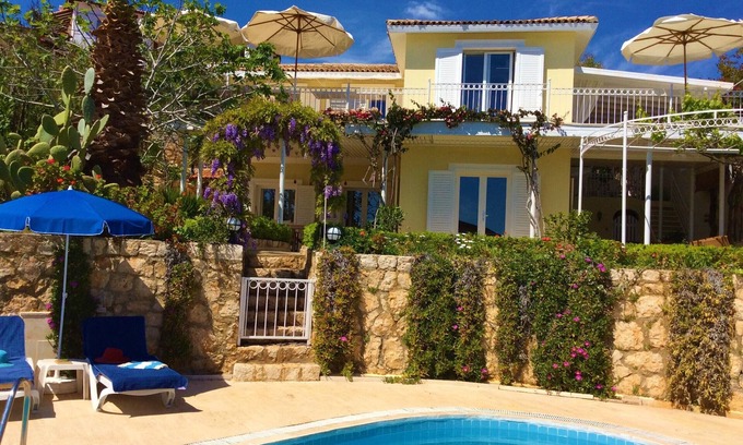 Kas Villa | Villa con impresionantes vistas al mar, a 200 metros de la playa!