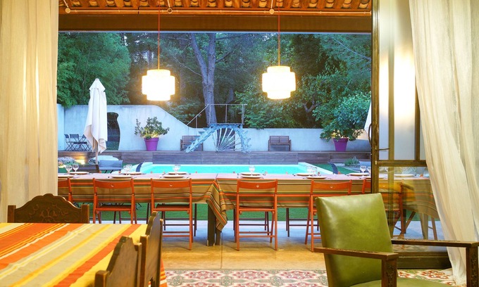 Merindol Casa | Lujo y espacio en el corazón de la Provenza