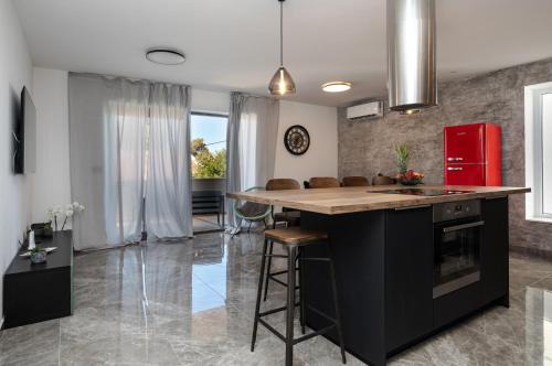 Medici Apartamento | Luxury Apartman Tinel