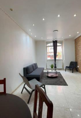 Laken Apartamento | Luxury Apartment 2BR & Jacuzzi Near Expo 12 & ING Arena