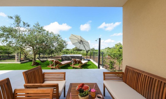 Policnik Apartamento | Luxury apartment Laly
