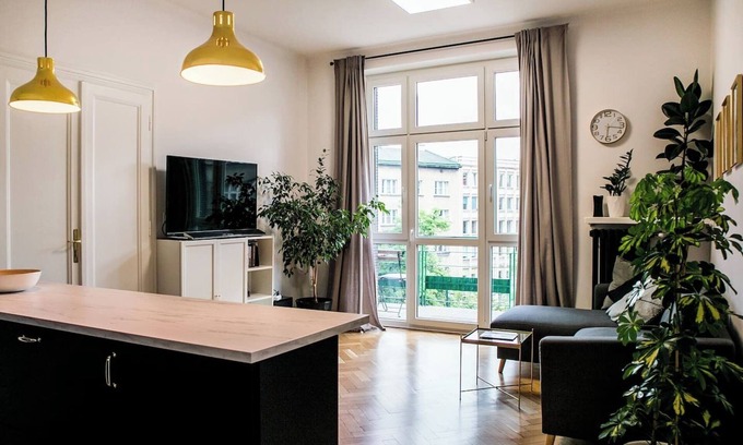 Krowodrza Apartamento | Luxury Apartment only 10 minutes walk to the Old Town