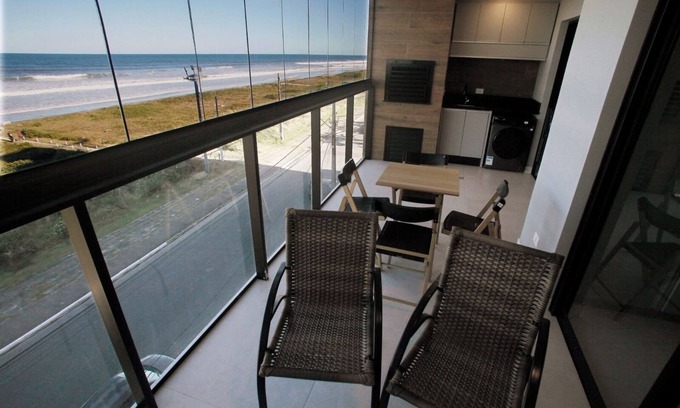 Matinhos Apartamento | Luxury Apartment with Sea View