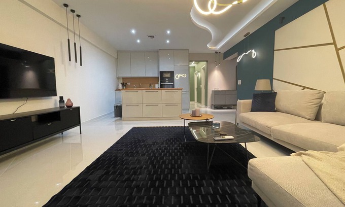 Ampelokipoi-Menemeni Apartamento | Luxury Apartment with great parking possibilities