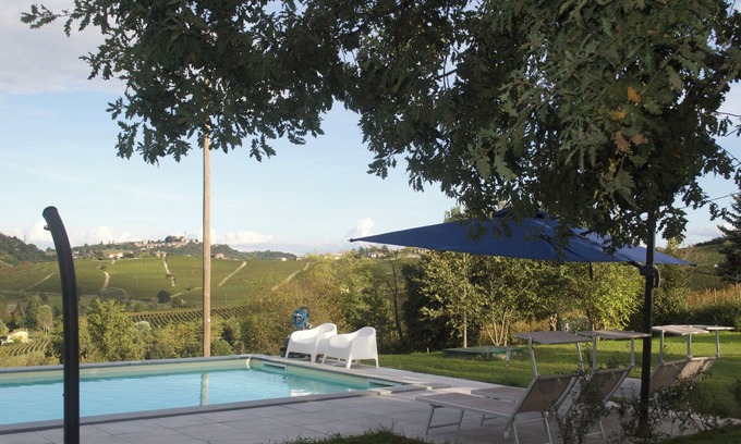 Moasca Apartamento | Luxury apartment with pool in the heart of the Piemonte @ Tenuta Dei Vicini
