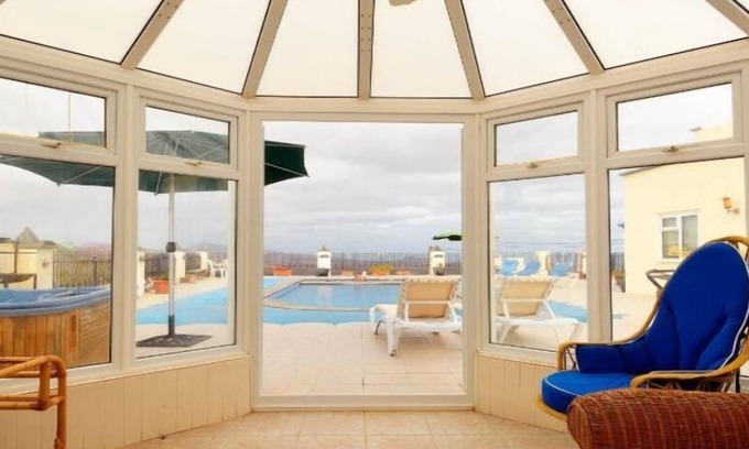 Soo Apartamento | Apartamento de lujo con piscina, jacuzzi y alojamiento gratuito de Seguros