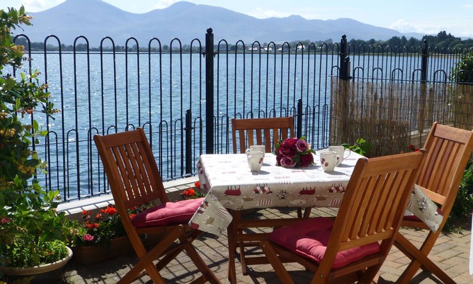 Newcastle Apartamento | Apartamento de lujo con maravillosas vistas a la montaña y al mar