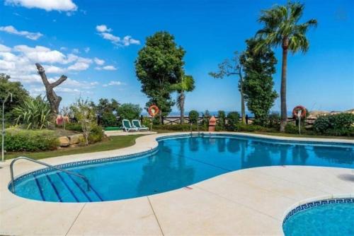 Ojen Apartamento | Luxury apartment with sea views, golf, gym, spa, 7 pools
