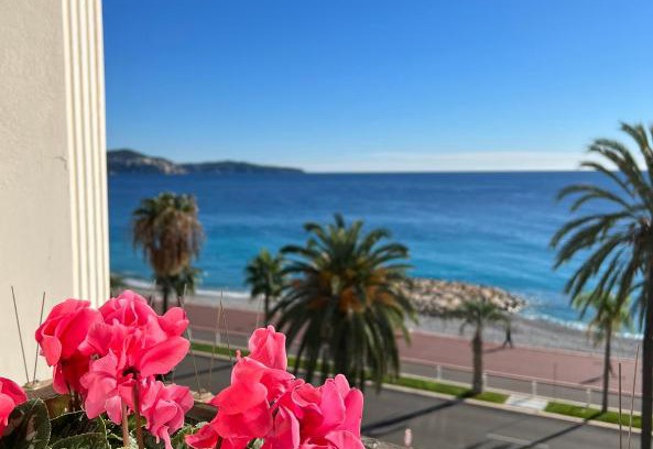Fabron Apartamento | Luxury apartment with sea view on the first line Promenade des Anglais