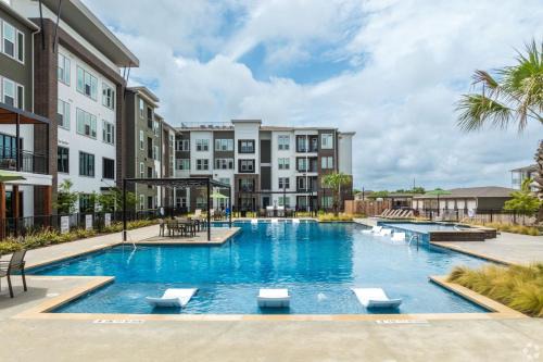 Stony Ridge North Apartamento | Luxury Apartments Near Airport