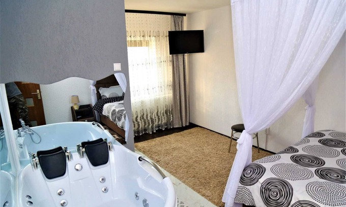 Curtea De Arges Apartamento | Luxury apparment for your hollidays