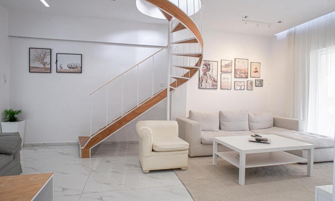 Petralona Apartamento | Luxury Apt 115m2