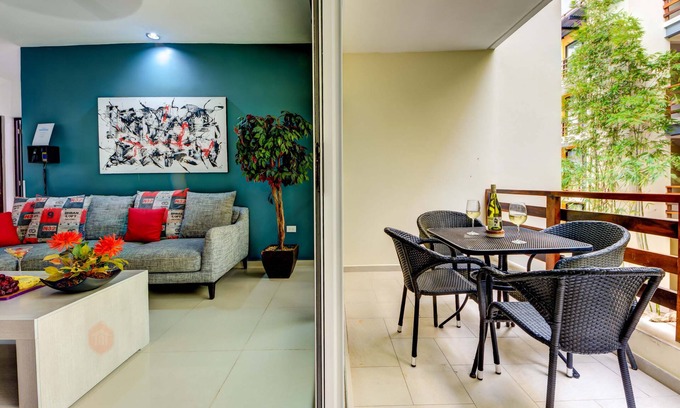 Tohoku Apartamento | Apartamento de lujo a pocos pasos de la playa y 5th Ave