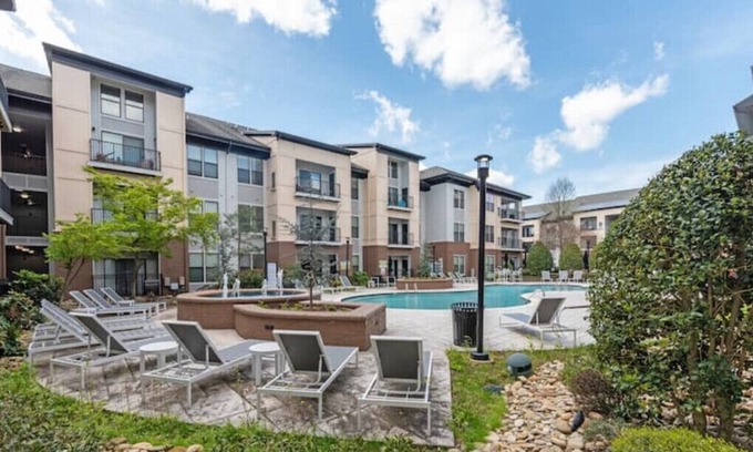 Paw Creek Apartamento | Luxury Apt Minutes From Uptown!