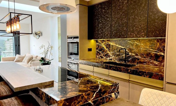 Littlehampton Casa | Luxury Architect Designed Town House Near Beach