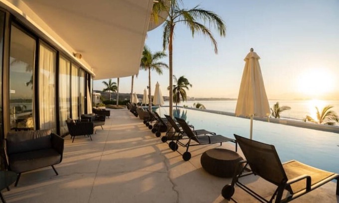 La Puntilla Condominio | Luxury Beachfront Apartment Tizate