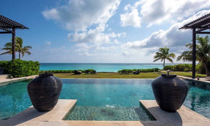 Governor's Harbour Casa | Luxury Beachfront Estate w/Htd Pool, Prime Banks Rd Location. Walk to Tippys!