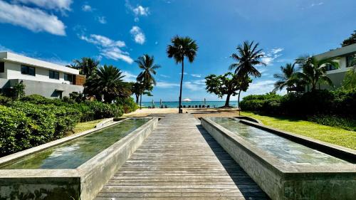 La Preneuse Apartamento | Luxury Beachfront Apt - Perfect for Beach Lovers