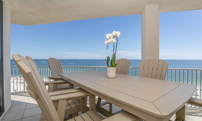 Ono Island Condominio | Luxury Beachfront Condo - Direct Panoramic Gulf Views and Pets Considered!