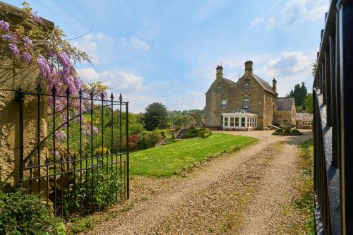 Limpley Stoke Casa | Luxury Big House Berkeley House near Bath
