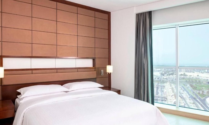 Al Qasimia Apartamento | Luxury Business Suite Near Ittihad Park Sharjah
