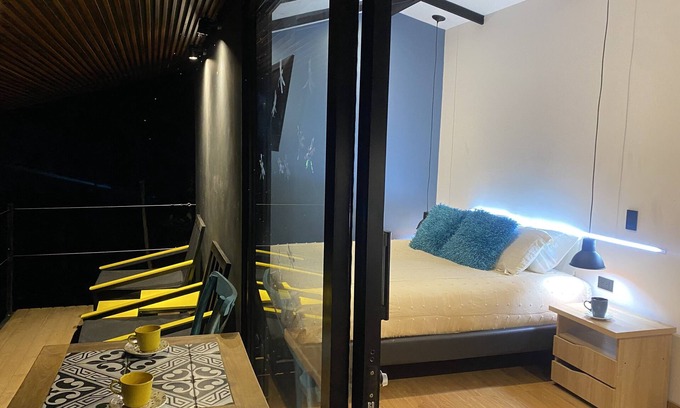 Retiro Cabina | cabaña de lujo en el bosque a tan solo 5 minutos del parque de retiro, antioquia