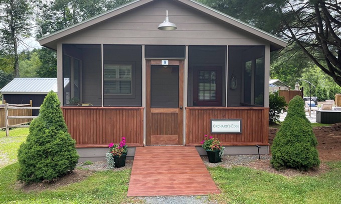 Livingston Manor Cabina | Luxury Cabin on Private Estate in Livingston Manor
