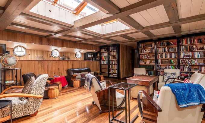 Canary Wharf Alquiler De Eote | Luxury Canary Wharf House Boat