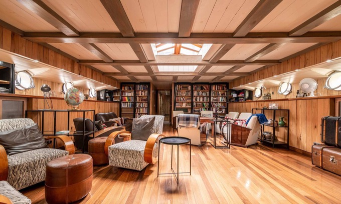 Canary Wharf Alquiler De Eote | Luxury Canary Wharf House Boat