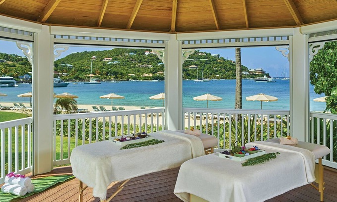 Great Cruz Bay Complejo | LUXURY CARIBBEAN PERFECTION BEACHFRONT CRUZ BAY RESORT + AMENITIES, 2BR VILLA