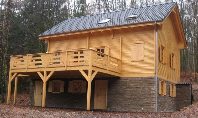 Grandham Chalet De Esquí | chalet de lujo en un hermoso bosque