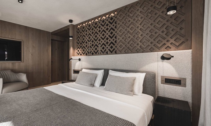 Selva di Val Gardena Chalet De Esquí | Luxury Chalet Alpurio, private chalet with Wellbeing Manager