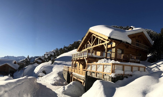 Montgenevre Casa | Luxury chalet at 1920m