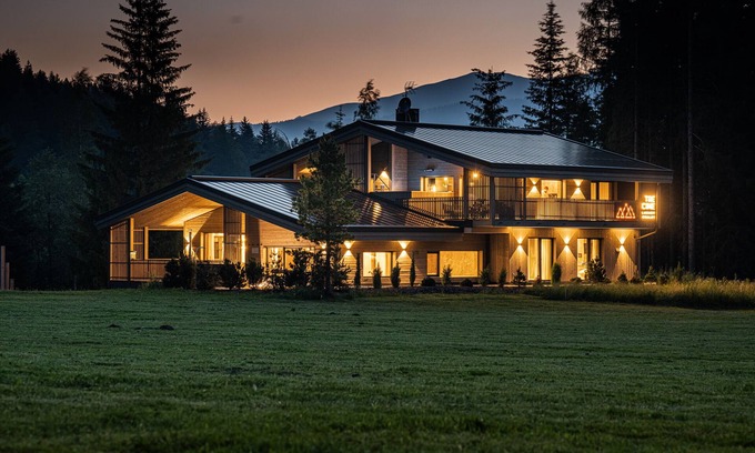 Sesto Chalet De Esquí | Luxury Chalet Tre Cime - DIBONA: with exclusiv privat Spa/Pool; 3 Cime Dolomites