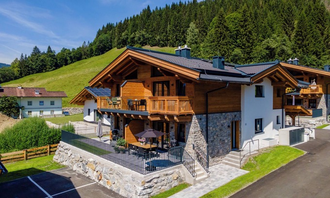 Wagrain Chalet De Esquí | Luxury chalet with sauna right by the ski lift