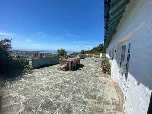 Rhyd-y-clafdy Villa | Luxury coast house, with views of Nefyn bay