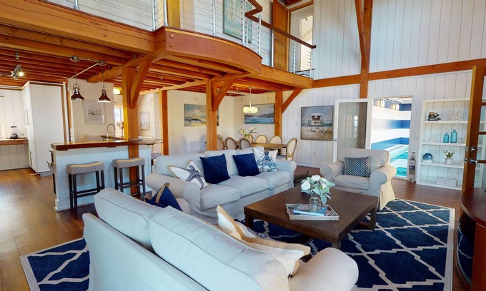 Town Landing Casa | Luxury Coastal Home w2 Living Rooms, Pool, Rooftop