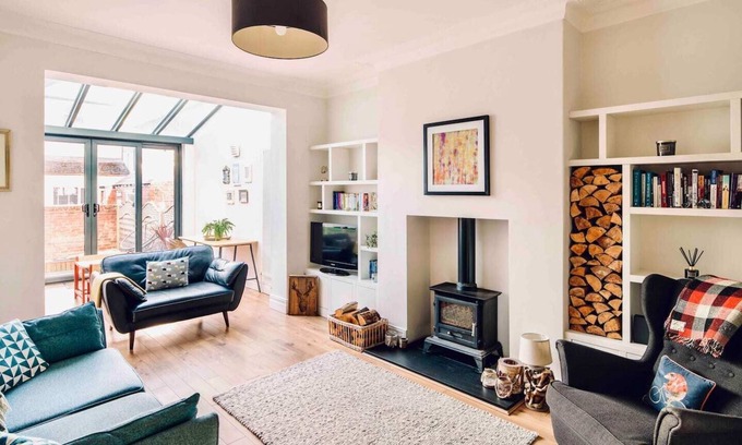 Whitley Bay Casa | Luxury Coastal Retreat In Whitley Bay - Sleeps 9