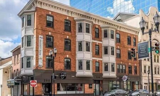 Downtown Wilmington Apartamento | Luxury Condo + Free Garage Parking 402