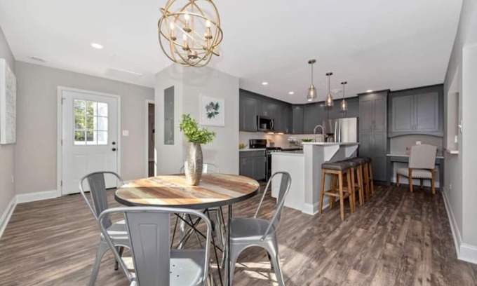 Downtown Casa | *Luxury Condo In Downtown Frederick*