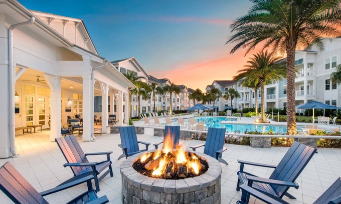 Ponte Vedra Apartamento | Luxury Condo W/ King Sized Bed & Full Entertainment System!