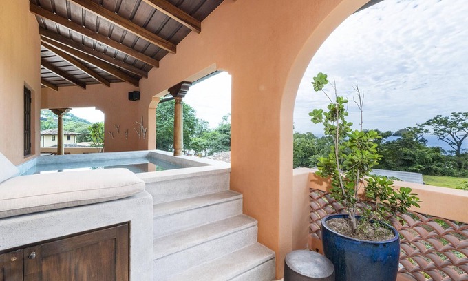 Las Catalinas Condominio | Luxury condo with a dipping pool on balcony, with ocean view - At Las Catalinas